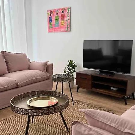 Belle Et Confortable Maison De Сasa de vacaciones *